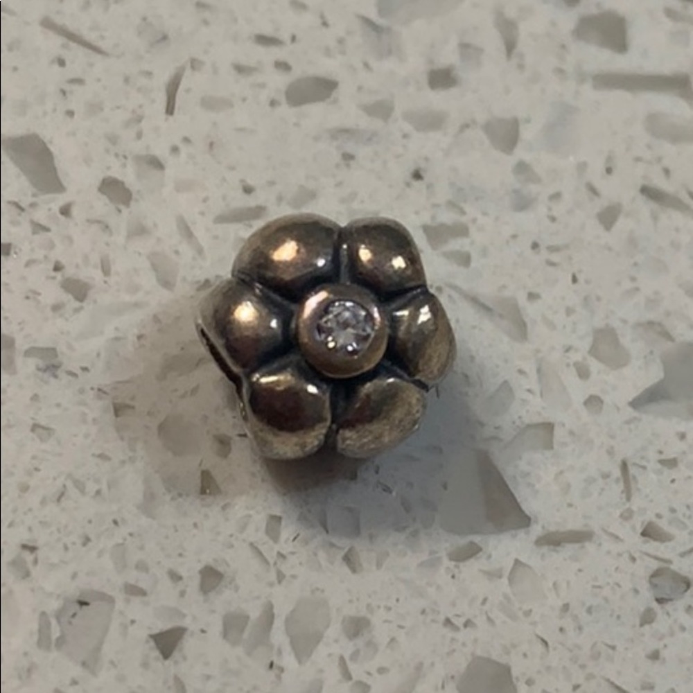 Authentic Pandora Daisy charm